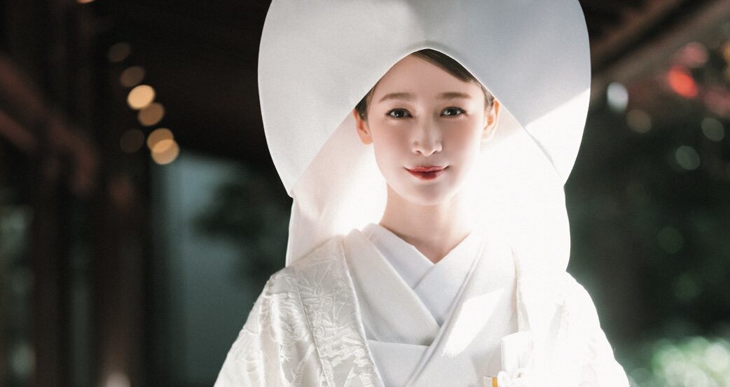 モデル 藤井サチ様の結婚式の衣裳をお手伝いしました