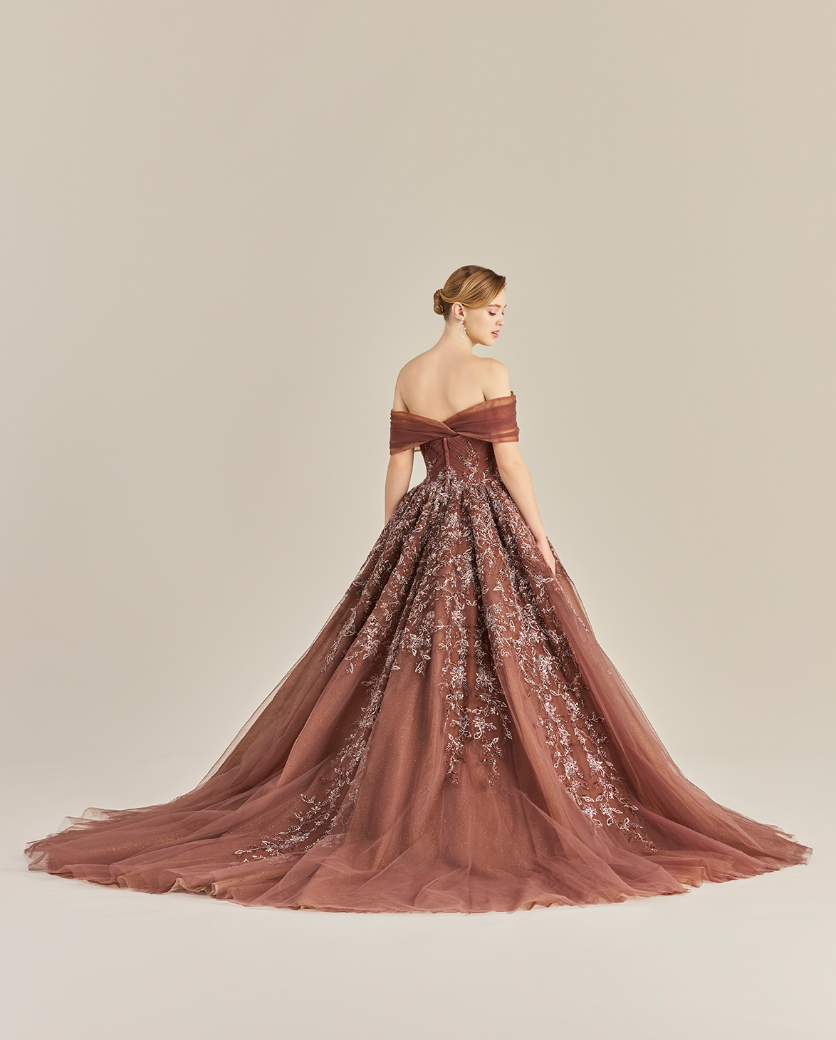 Brown Armand（ブラウン・アーマンド）