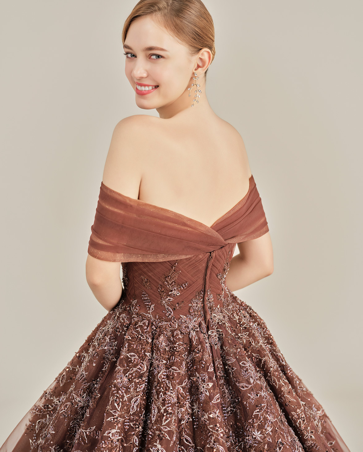 Brown Armand（ブラウン・アーマンド）